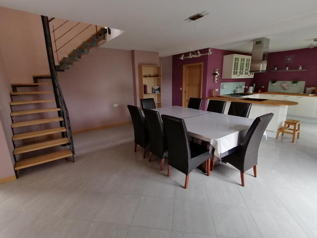 L'Atelier D'Arthur - Gite Chaleureux Avec Jacuzzi. Tenneville ภายนอก รูปภาพ